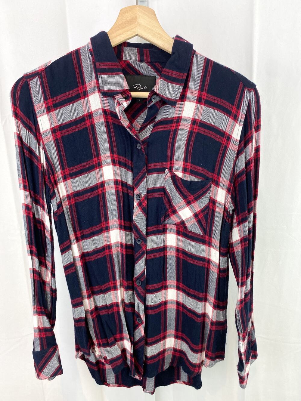 RAILS Size S Hunter Plaid Long Sleeve Button Up Shirt Marine Blue Cherry Red